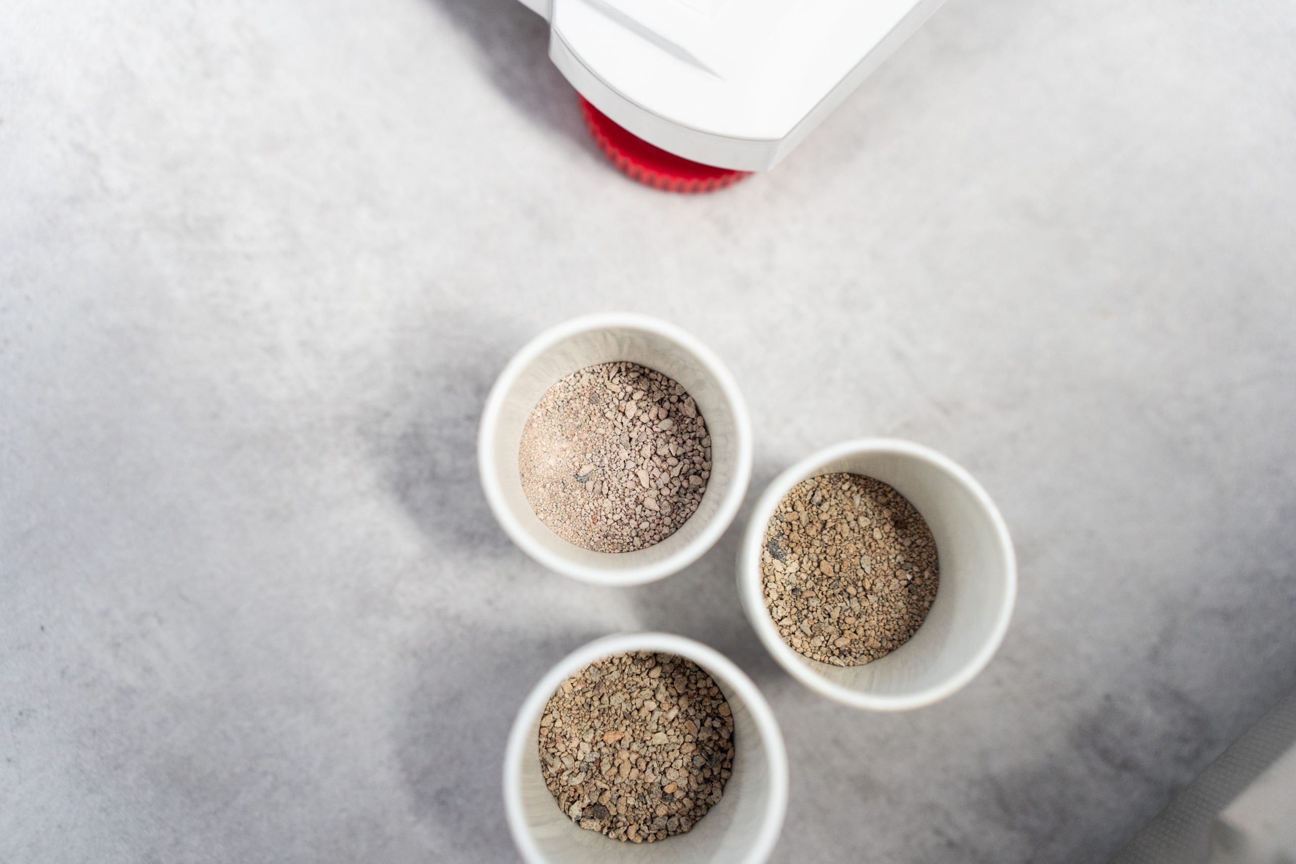 Business_Milon_Milab_DeRoever_06